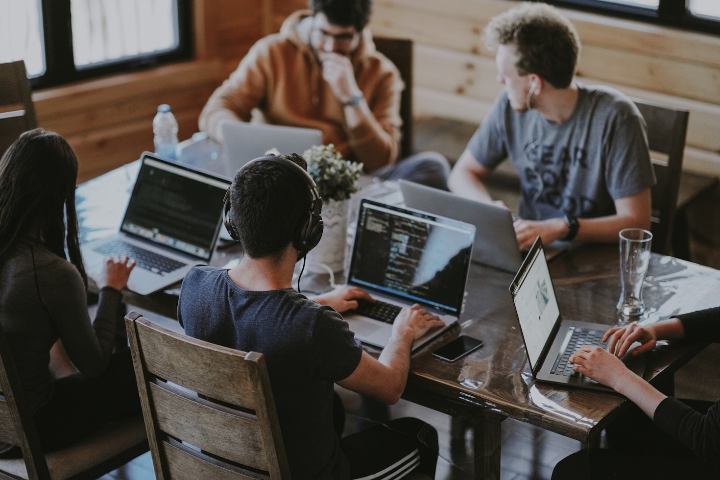 The Role of Entertainment in Modern Networking Platforms