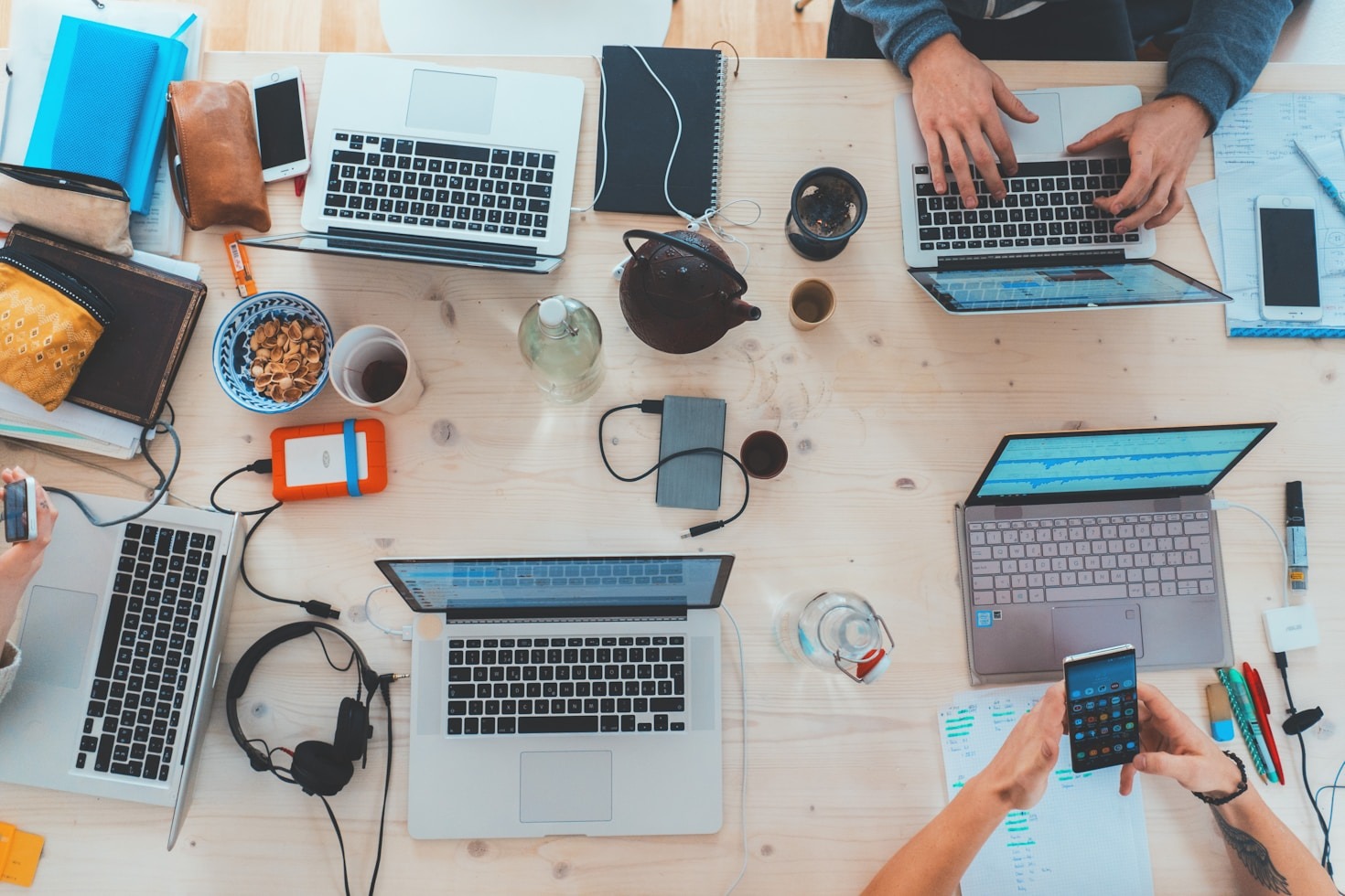 A New Era of Networking with Floods Platform